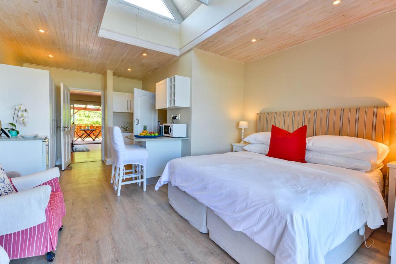 Singing Kettle Beach Lodge Keurboomstrand Exterior foto