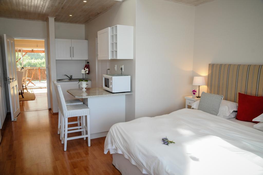 Singing Kettle Beach Lodge Keurboomstrand Habitación foto